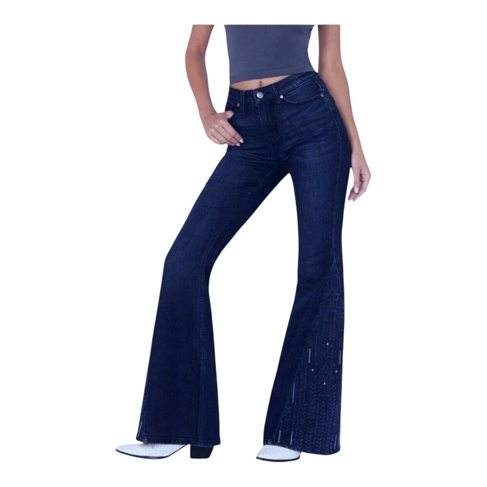 Shyanne Embroidered High Rise Stretch Flare Western Cowgirl Jeans New with Tags